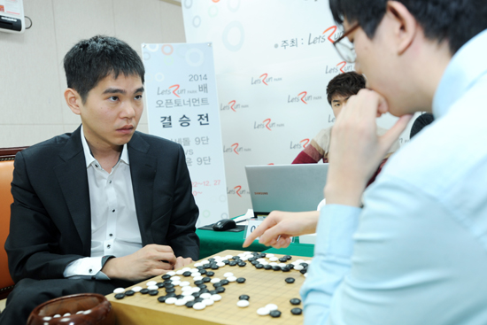 이세돌, 렛츠런파크배 초대 챔피언 등극